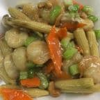 Best Shrimp with Cashew Nuts in Lynnwood, WA