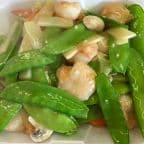 Best Shrimp with Snow Peas in Lynnwood, WA